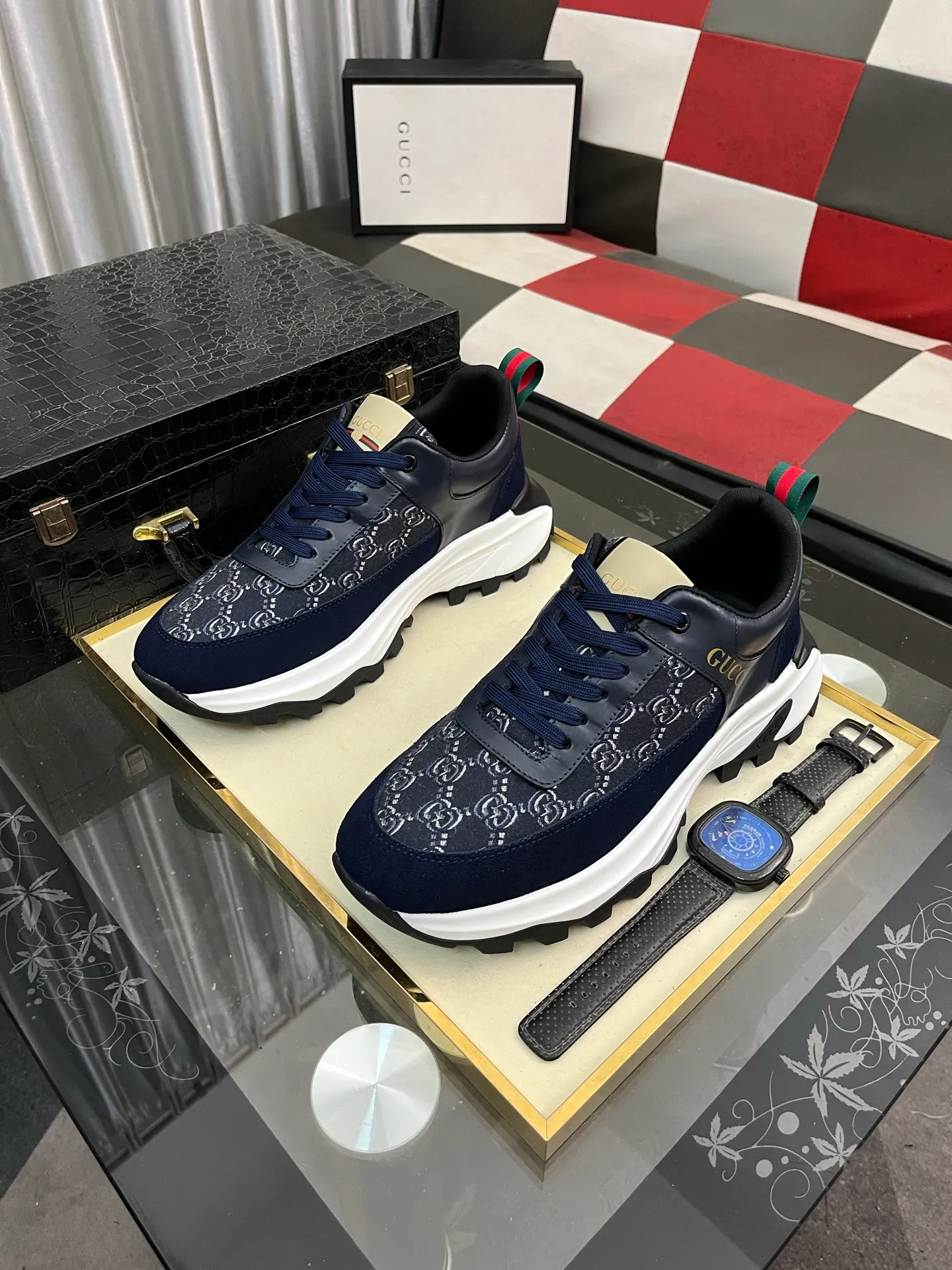 Men's Men's Shoes💰458⌚️⌚️[GUCCI] Gucci men's casual shoes are absolutely popular🔥The ultimate matching item for trendy men! The charm of super texture is irresistible, the main recommendation, the flower leather color is bright! The upper is made of high-quality brand printed fabric with cowhide, breathable leather lining and wear-resistant rubber sole, noble and elegant! Extremely comfortable🎁🎁You can be as handsome as you want💪 38-444⃣️colors available